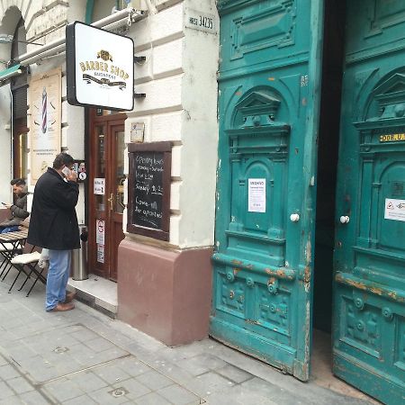 Peaceful Central Stay Gozsdu Budapeste Exterior foto